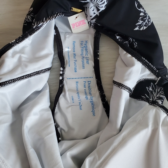 ♦️PINK VICTORIA'S SECRET ONE PIECES SWIMSUIT… - Picture 3 of 4